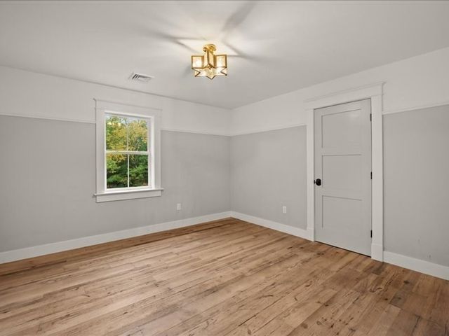 139 Newland St, Norton, MA 02766