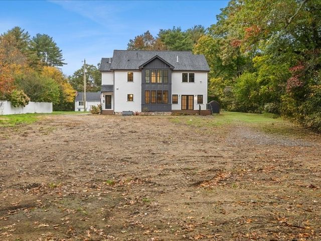 139 Newland St, Norton, MA 02766