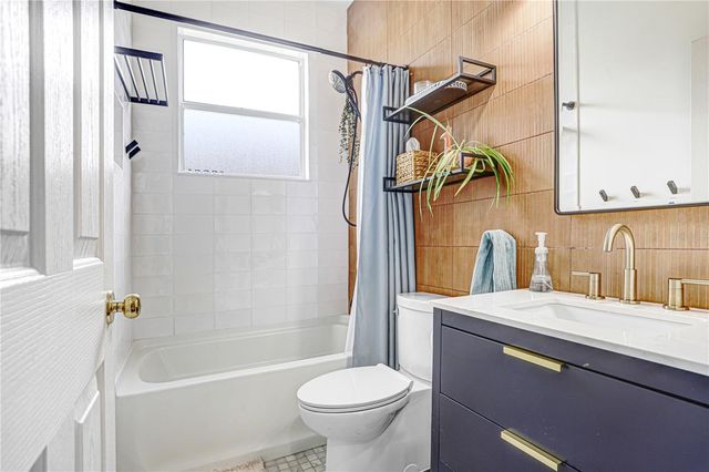 5622 OSPREY PARK PLACE, Lithia, FL 33547