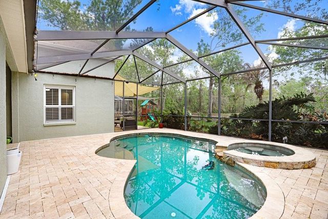 5622 OSPREY PARK PLACE, Lithia, FL 33547