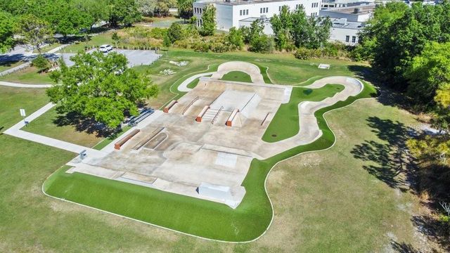 5622 OSPREY PARK PLACE, Lithia, FL 33547