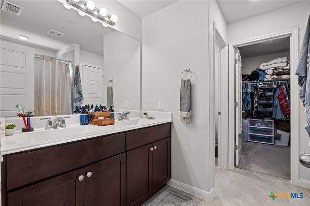 1340 Rios Meadow Drive, New Braunfels, TX 78130