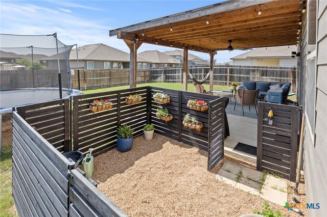 1340 Rios Meadow Drive, New Braunfels, TX 78130