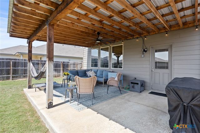 1340 Rios Meadow Drive, New Braunfels, TX 78130