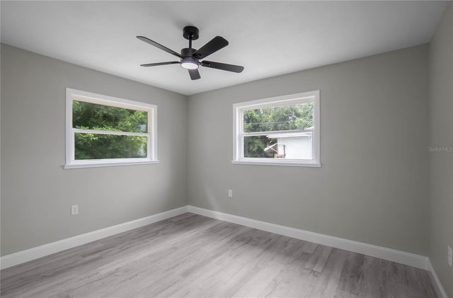 8 S OSCEOLA STREET, Beverly Hills, FL 34465