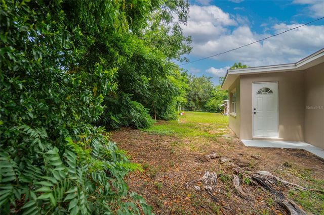 8 S OSCEOLA STREET, Beverly Hills, FL 34465