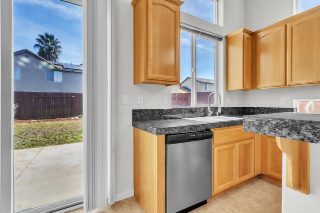 5707 Twisted River Ct, Marysville, CA 95901