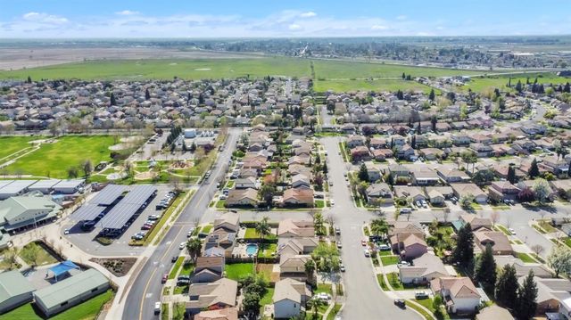 5707 Twisted River Ct, Marysville, CA 95901