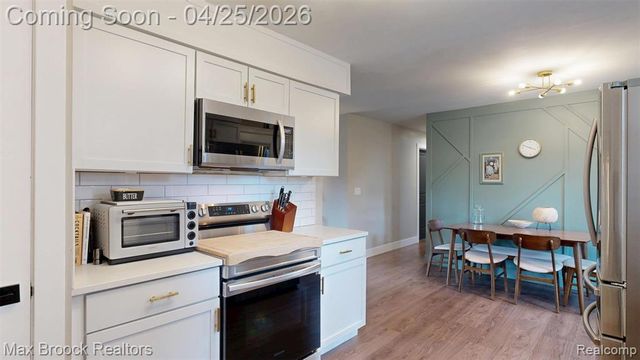 8040 Garwood Drive, Saginaw, MI 48609
