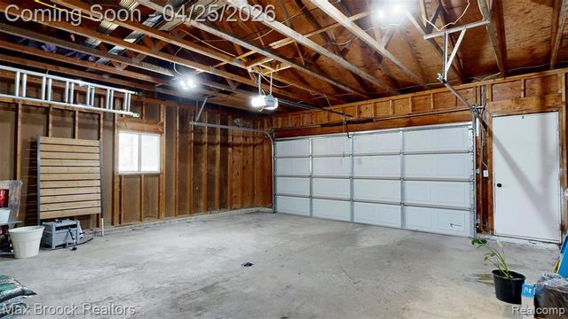 8040 Garwood Drive, Saginaw, MI 48609