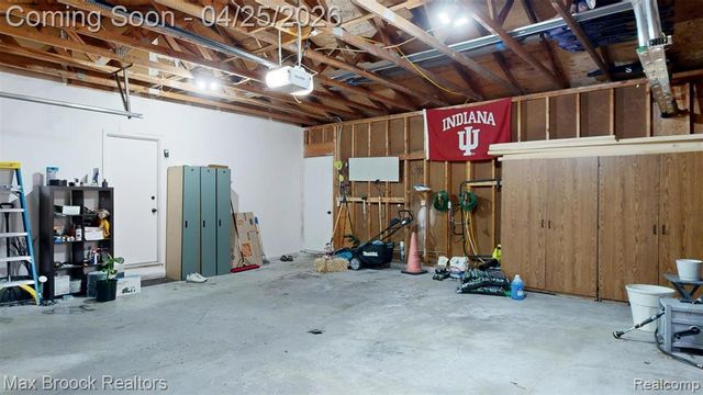 8040 Garwood Drive, Saginaw, MI 48609
