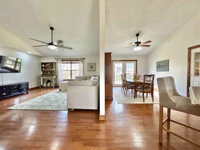 266 Hidden Loop Drive, Somerset, KY 42503