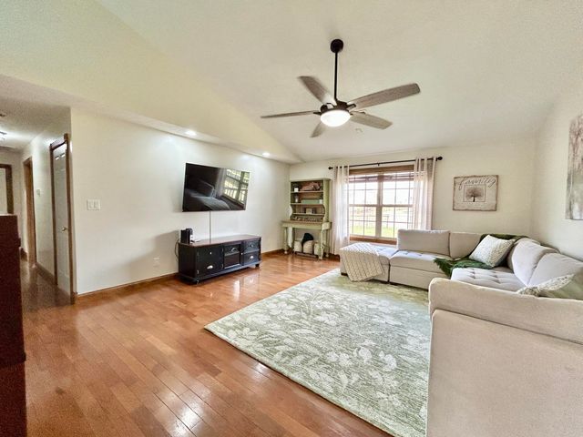 266 Hidden Loop Drive, Somerset, KY 42503