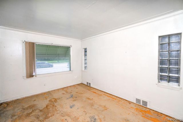 4224 W Davison, Detroit, MI 48238