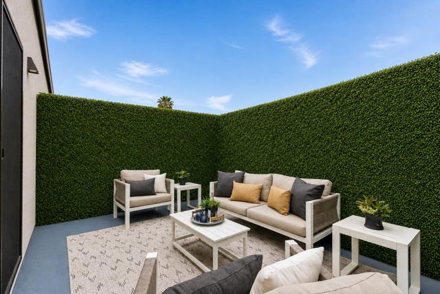 908 woodside, Redwood City, CA 94061