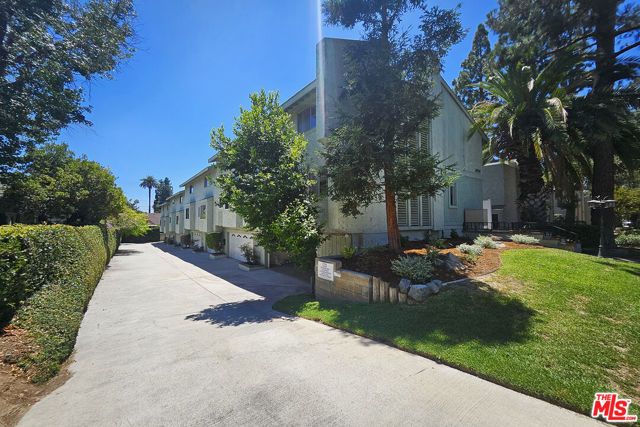 1454 E Orange Grove Boulevard 1, Pasadena, CA 91104