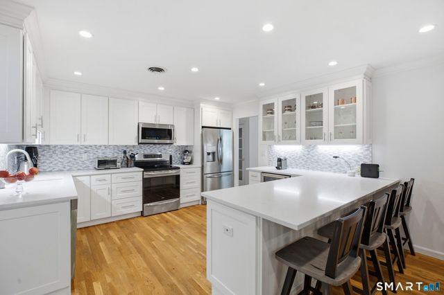 44 River Hill Drive, Stamford, CT 06902