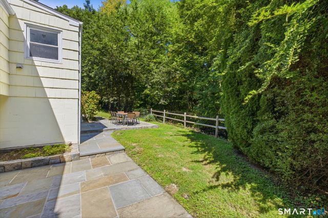 44 River Hill Drive, Stamford, CT 06902