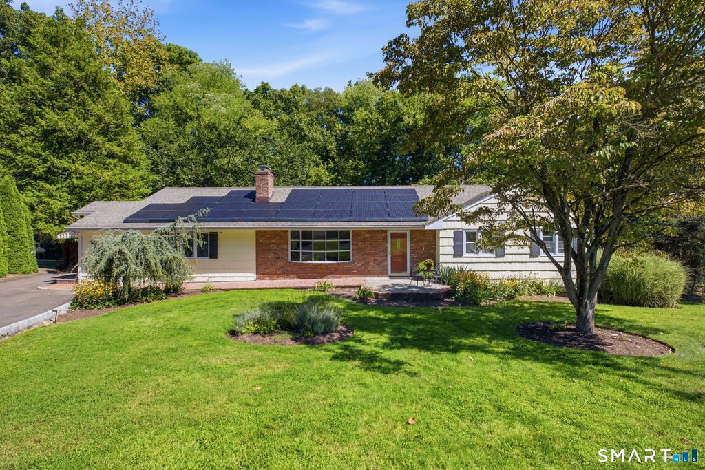 44 River Hill Drive, Stamford, CT 06902