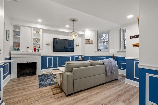 171 Beacon St B2, Boston, MA 02116