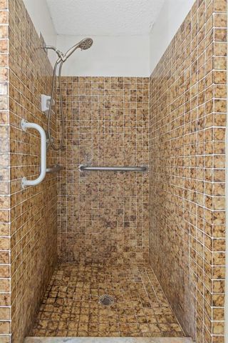 118 EDGEWOOD COURT, Oldsmar, FL 34677