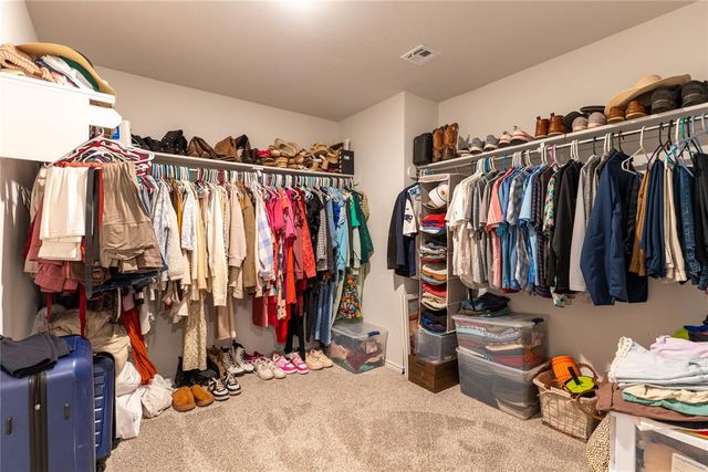 9701 Laredo Lane, Yukon, OK 73099