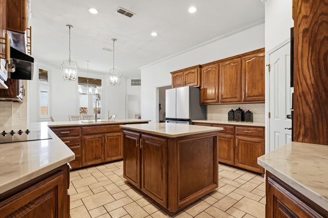 7204 78th Street, Lubbock, TX 79424