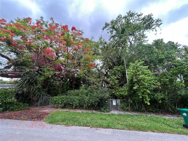 8285 SW 47th Street, Miami, FL 33155