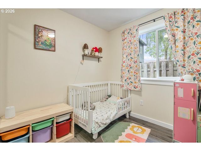 4758 HAYESVILLE Dr, Salem, OR 97305