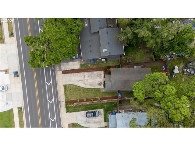 4758 HAYESVILLE Dr, Salem, OR 97305