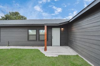 262 1/2 De Boll Street, Houston, TX 77022