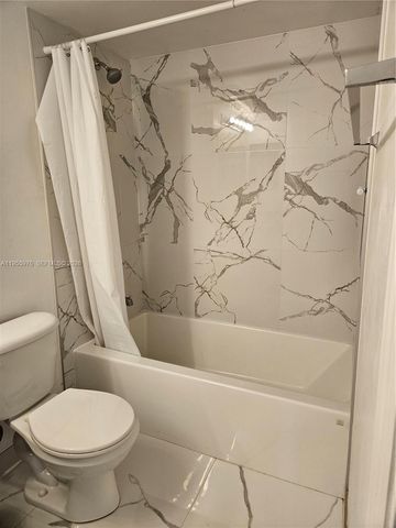 5011 Wiles Rd 306, Coconut Creek, FL 33073