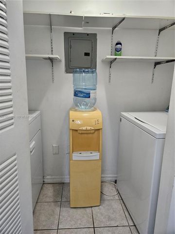 5011 Wiles Rd 306, Coconut Creek, FL 33073