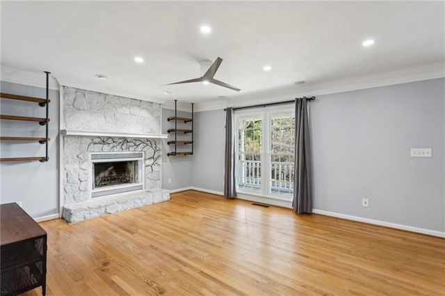 100 Springwater Trace, Woodstock, GA 30188