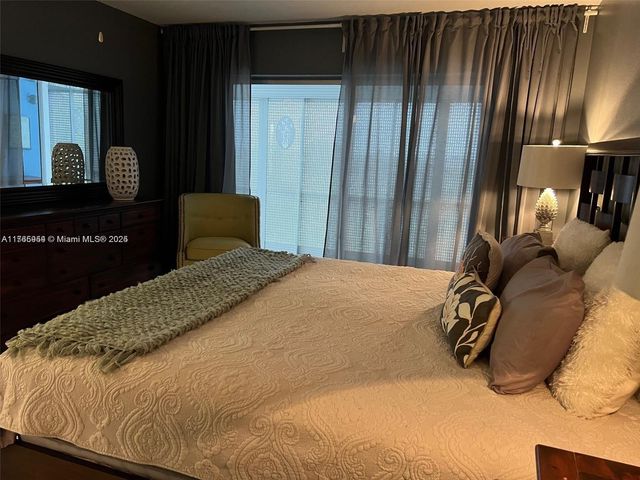 4800 Hillcrest Ln 402, Hollywood, FL 33021