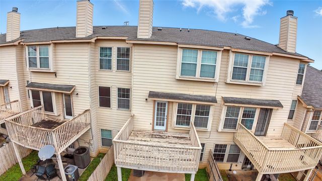 3913 Fernando Drive, Fort Worth, TX 76040
