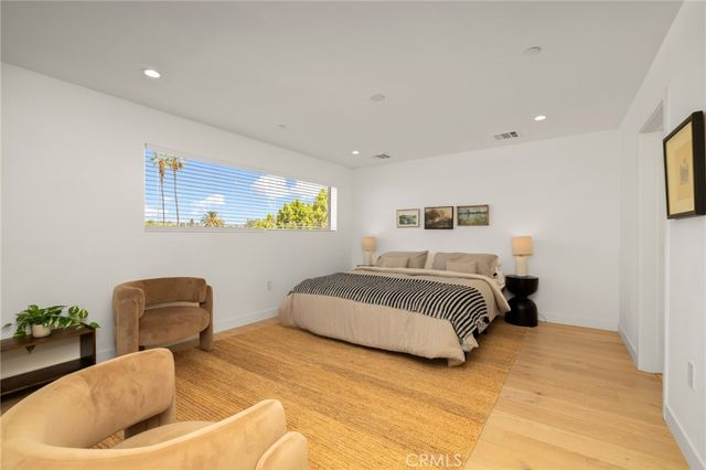 233 N Burlington Avenue, Echo Park, CA 90026