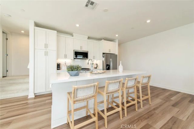 1515 W Bushell St, Anaheim, CA 92805