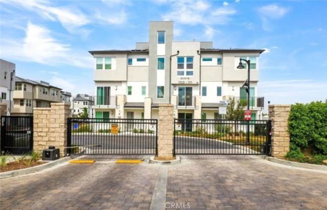 1515 W Bushell St, Anaheim, CA 92805