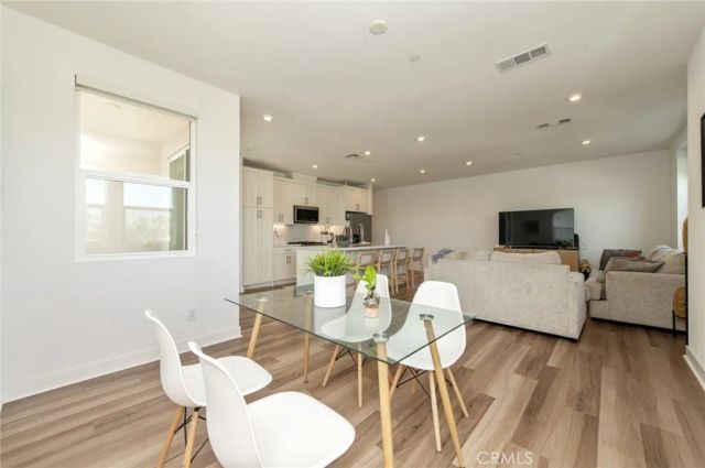 1515 W Bushell St, Anaheim, CA 92805