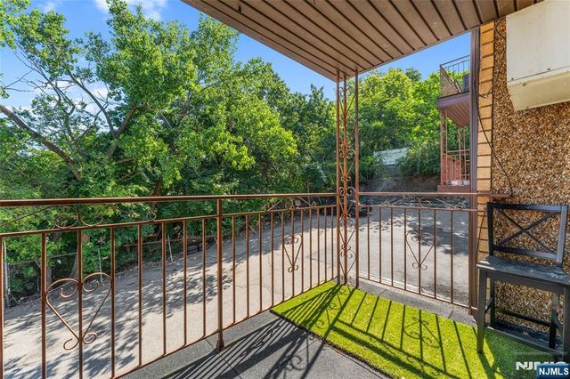 1616 74th Street 206, North Bergen, NJ 07047