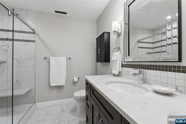 240 Mountain View Drive, Mahwah, NJ 07430