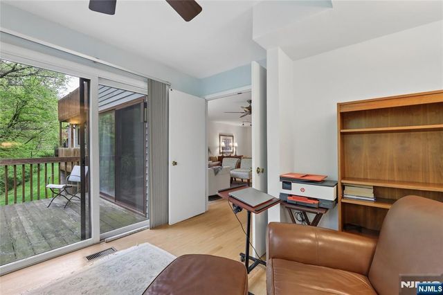 240 Mountain View Drive, Mahwah, NJ 07430
