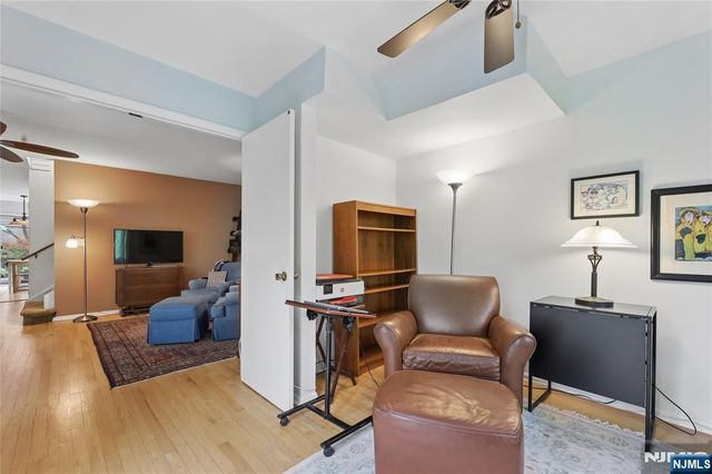 240 Mountain View Drive, Mahwah, NJ 07430