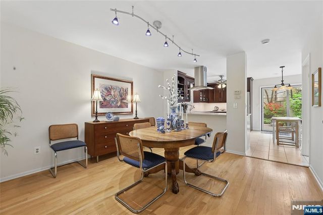 240 Mountain View Drive, Mahwah, NJ 07430