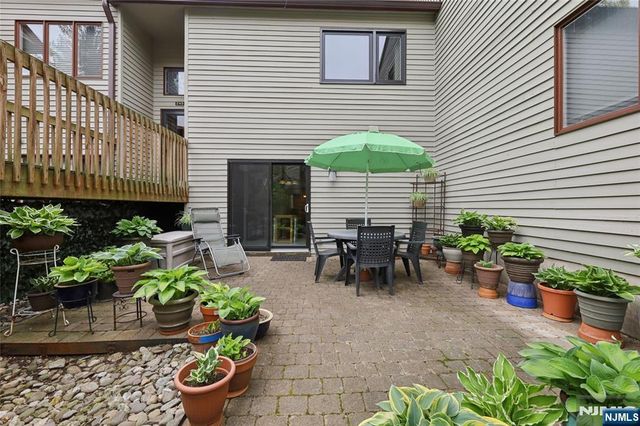 240 Mountain View Drive, Mahwah, NJ 07430