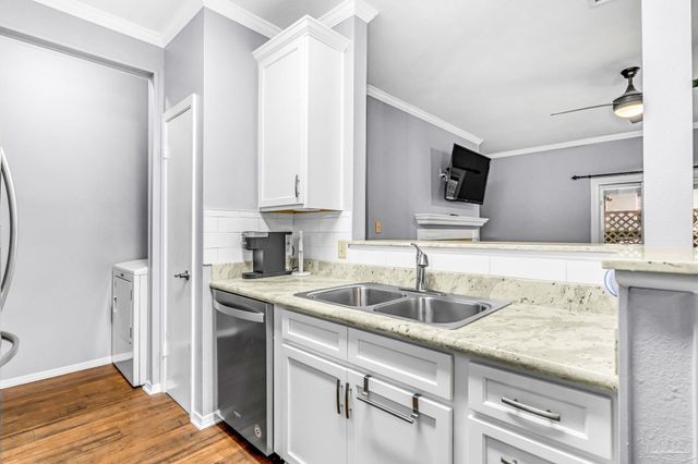 601 E Burgess Rd C-4, Pensacola, FL 32504