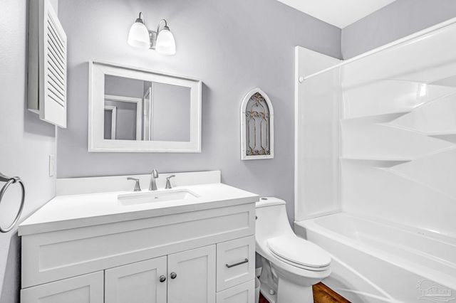 601 E Burgess Rd C-4, Pensacola, FL 32504