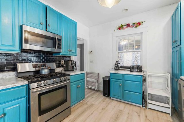 2314 7TH AVENUE W, Bradenton, FL 34205