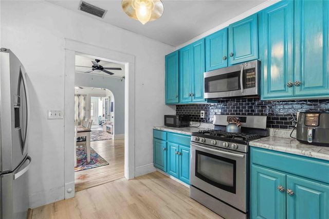 2314 7TH AVENUE W, Bradenton, FL 34205